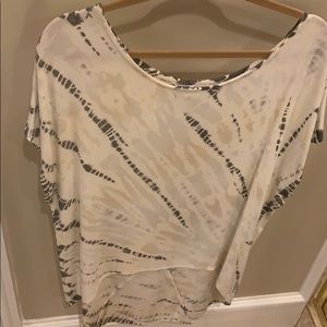 Hard Tail Ladies size M top